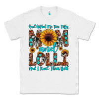 White god gifted me two titles mom and lolli  and i rock Classic Tee - JahusDesignShop