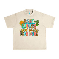 Sandshell boat waves sun rays lake days Urban Heavy Tee - Zillion Design Studio