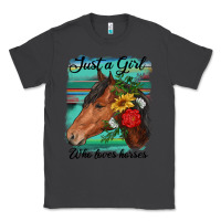 Smoke just a girl who loves horseshoe Classic Tee - RanaPortraitStore
