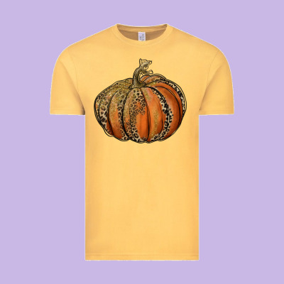 Leopard Pumpkin Vintage Tee Designed By Ranaportraitstore