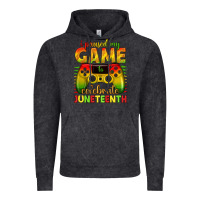 Vintage Black i paused my game celebrate juneteenth Vintage Hoodie - texasbilliewilder