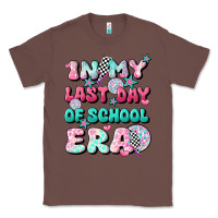 Chestnut in my last day of school era Classic Tee - JahusDesignShop