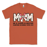 Copper mom she is clothed in gratitude counting blessings Classic Tee - JahusDesignShop
