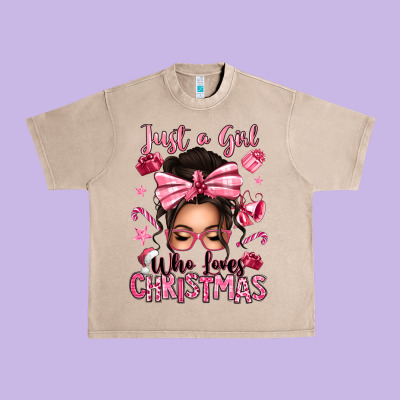 Just A Girl Who Loves Pink Christmas Messy Bun Urban Heavy Tee Designed By Texasbilliewilder