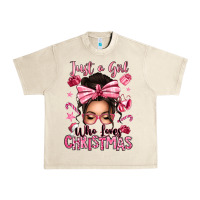 Sandshell just a girl who loves pink christmas messy bun Urban Heavy Tee - texasbilliewilder