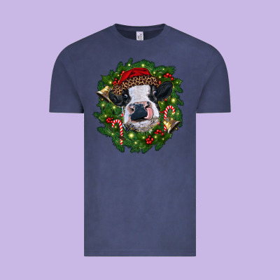 Heifer Cow With Christmas Wreath Vintage Tee Designed By Ranaportraitstore