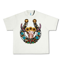 Pistachio western horseshoe skull Urban Heavy Tee - RanaPortraitStore