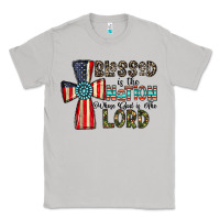 Moon Dust blessed İs the nation whose god is the lord Classic Tee - CowhideDigitalArt