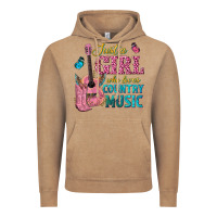 Vintage Coffee just a girl who loves country music Vintage Hoodie - texasbilliewilder