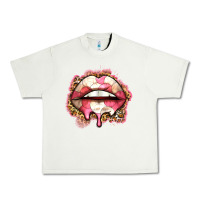 Pistachio volleyball lips Urban Heavy Tee - Zillion Design Studio