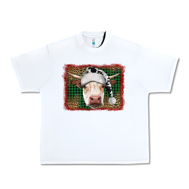 Christmas Cow With Background Urban Heavy Tee by RanaPortraitStore | Teevron