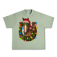 Oil Green christmas horseshoe with horse Urban Heavy Tee - RanaPortraitStore