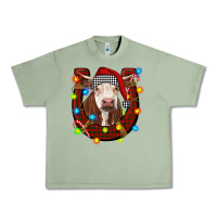Oil Green christmas horseshoe with hereford cow Urban Heavy Tee - RanaPortraitStore