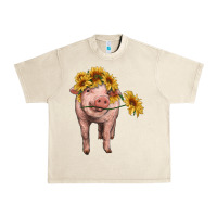 Sandshell pig with sunflowers Urban Heavy Tee - RanaPortraitStore