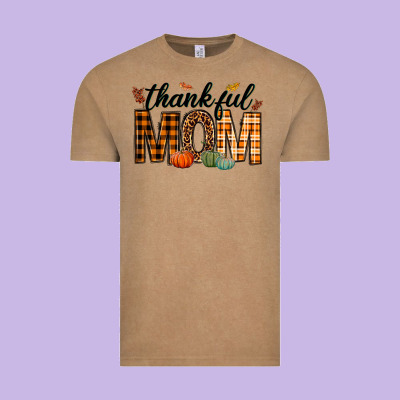 Thankful Mom Vintage Tee Designed By Texasbilliewilder