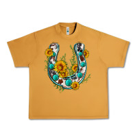 Cowhide Sunflower Horseshoe Urban Heavy Tee | Teevron
