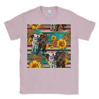 Two Cute Heifers Seamless Pattern Classic Tee | Teevron
