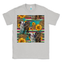 Moon Dust two cute heifers seamless pattern Classic Tee - HRA Design Shop
