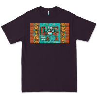 Plum dog mama license plate Premium Tee - Artiststas