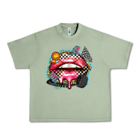 Oil Green race lips Urban Heavy Tee - Zillion Design Studio