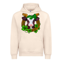Sandshell lucky horseshoe 4 leaf clover baby calf Urban Hoodie - Jasminsmagicworld