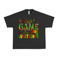 Pigment Black i paused my game to celebrate juneteenth Urban Heavy Tee - Zillion Design Studio