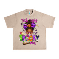 French Oak Thick Thighs Spooky Vibes Urban Heavy Tee - texasbilliewilder