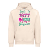 Sandshell made in 1977, 45 years of being awesome Urban Hoodie - Jasminsmagicworld