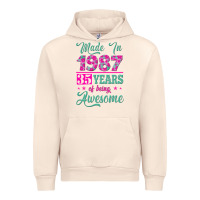 Sandshell made in 1987, 35 years of being awesome Urban Hoodie - Jasminsmagicworld