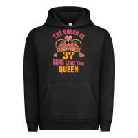 Pigment Black the queen is 37 long live the queen kopya Urban Hoodie - Jasminsmagicworld