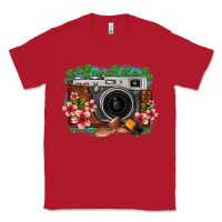 Red floral lotus leaf film roll vintage camera Classic Tee - FaDigitalArtStudio