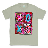Matcha xoxo with roses and candies olivia Classic Tee - OliviaCreatesArt