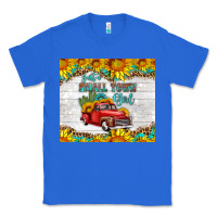 True Royal just a small town girl with car Classic Tee - HRA Design Shop