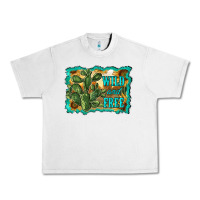 Lunar Rock wild and free cactus Urban Heavy Tee - RanaPortraitStore