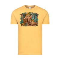 Vintage Mustard highland cow family cattle and calf with sunflower and turquoise backg Vintage Tee - RanaPortraitStore