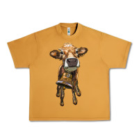 Peanut Butter heifer cow with cow bell Urban Heavy Tee - RanaPortraitStore