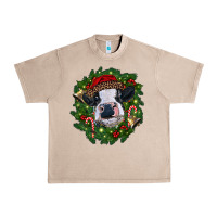 French Oak heifer cow with Christmas wreath Urban Heavy Tee - RanaPortraitStore