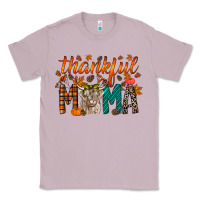 Lilac thankful mama highland cow Classic Tee - RacoonDesign