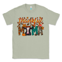 Matcha thankful mama holstein cow Classic Tee - RacoonDesign