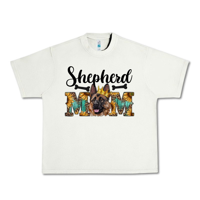Shepherd Mom Western Urban Heavy Tee by RanaPortraitStore | Teevron