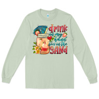 Matcha drink in my hand toes in the sand Long Sleeve Tee - HRA Design Shop