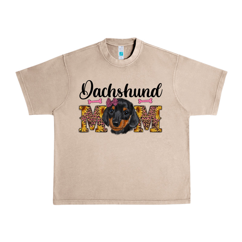 Western Dachshund Mom Urban Heavy Tee by RanaPortraitStore | Teevron