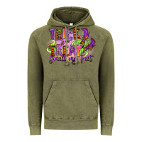 Vintage Olive Trick or treat smell my feet Vintage Hoodie - RanaPortraitStore