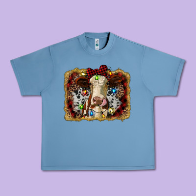 Heifer Cow Christmas Western Background Urban Heavy Tee Designed By Ranaportraitstore