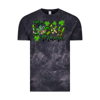 Cloud Black st. patrick's day one lucky mama Vintage Tee - RanaPortraitStore