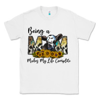 White being a mom makes my life complate Classic Tee - CowhideDigitalArt