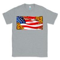 Heather Grey usa flag and sunflower license plate Classic Tee - HRA Design Shop