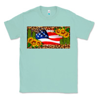 Seafoam usa flag and cactus license plate Classic Tee - HRA Design Shop