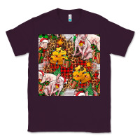 Plum christmas pig  tartan with  hay and christmas ligh Classic Tee - FaDigitalArtStudio