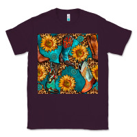 Plum western cowboy boot seamless pattern Classic Tee - BundleAndBundleShop